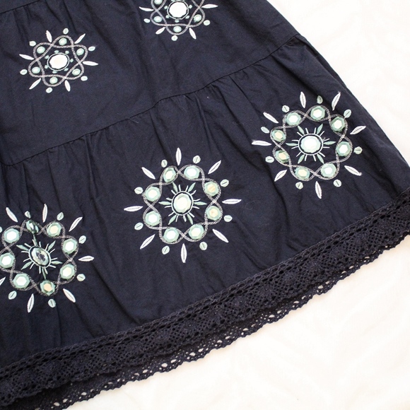 2/$15 Crochet and floral accents Midi skirt - Picture 2 of 6